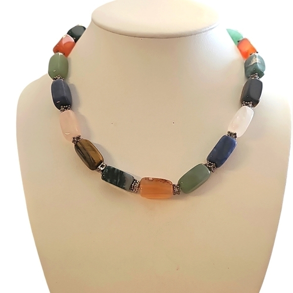 Vintage Jewelry - Vintage statement substantial gemstone necklace